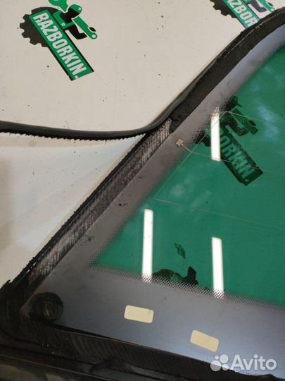 Форточка кузова задняя правая Volkswagen Touareg