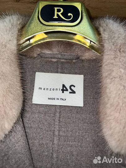 Пальто Manzoni24