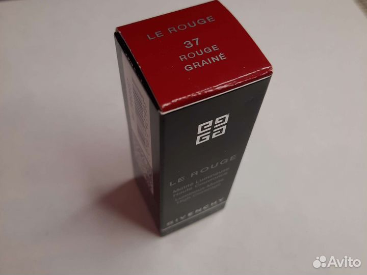 Губная помада LE rouge