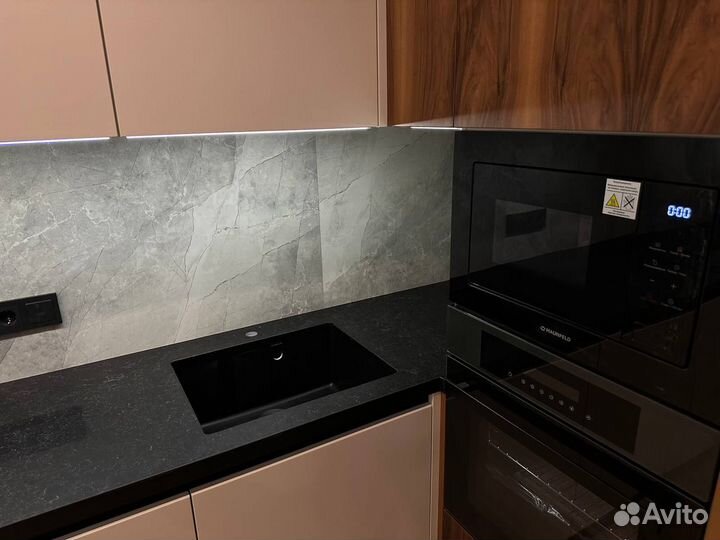 Столешница из искусственного камня Impala Black