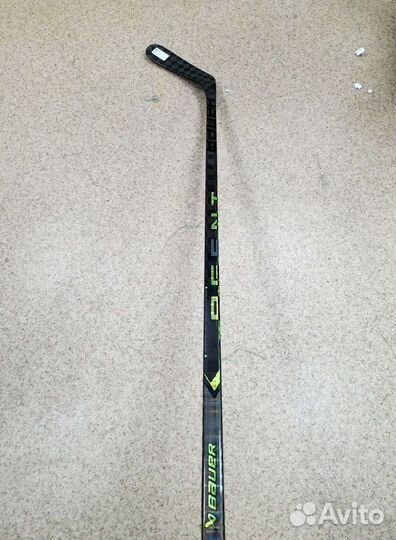 Хоккейная клюшка