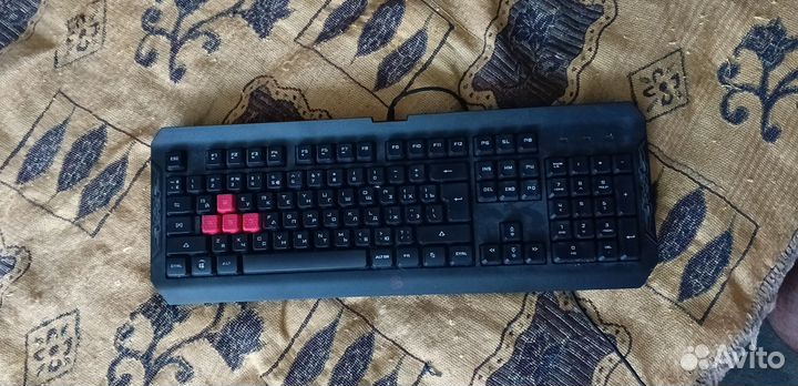 Клавиатура А4Tech Bloody Q100