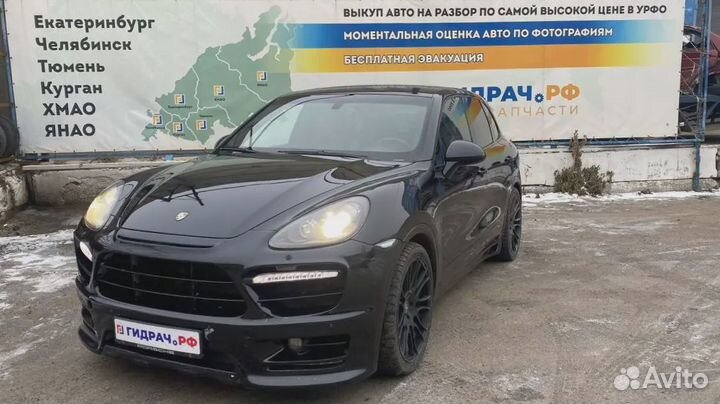 Накладка двери задней правой Porsche Cayenne (92A) 95855935200GW1