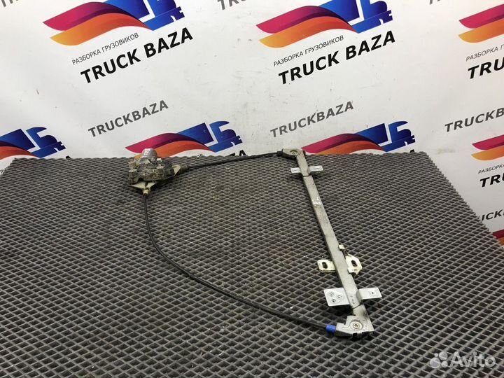 0130821916 Стеклоподъёмник правый