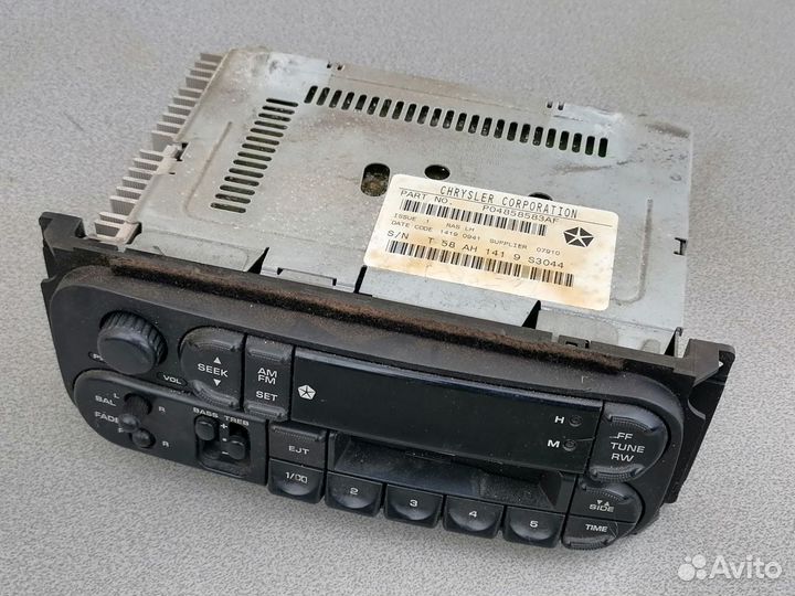 Магнитола кассетная для Dodge Intrepid 1998-2004