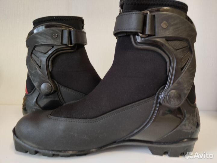 Лыжные ботинки inovik