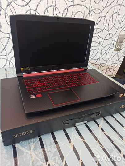 Acer nitro 5 rx560x