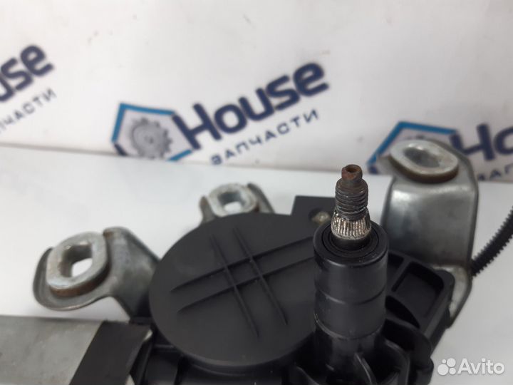 Мотор стеклоочистителя задний Skoda Octavia A5 FL