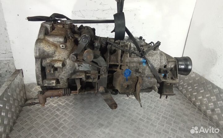 МКПП (механическая коробка переключения передач) H