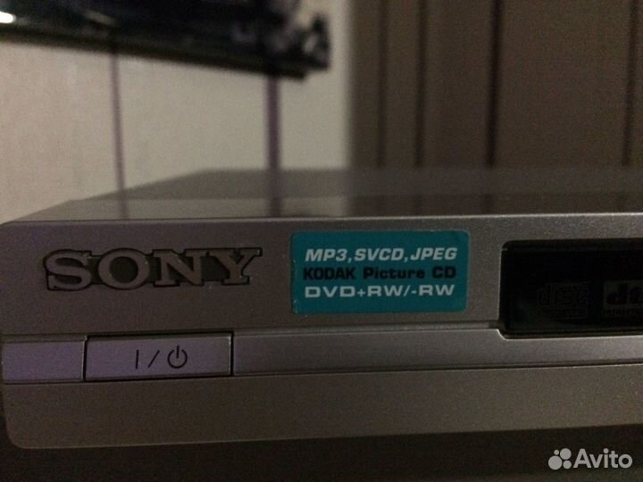 CD/DVD player sony DVP-NS 355