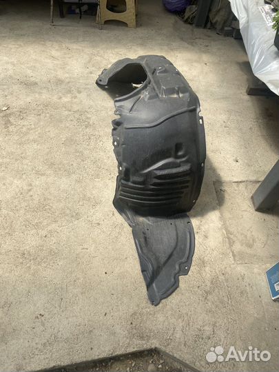 Подкрылок передний левый mazda 3 bl тайвань новый