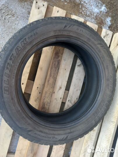 Bridgestone Blizzak DM-V3 225/60 R18