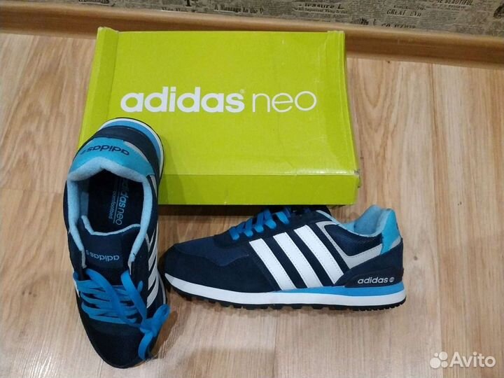 Кроссовки Adidas neo р.39