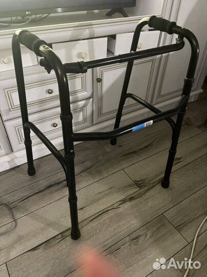 Ходунки для взрослых