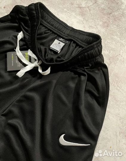 Шорты Nike черные/белые (Арт.98592)