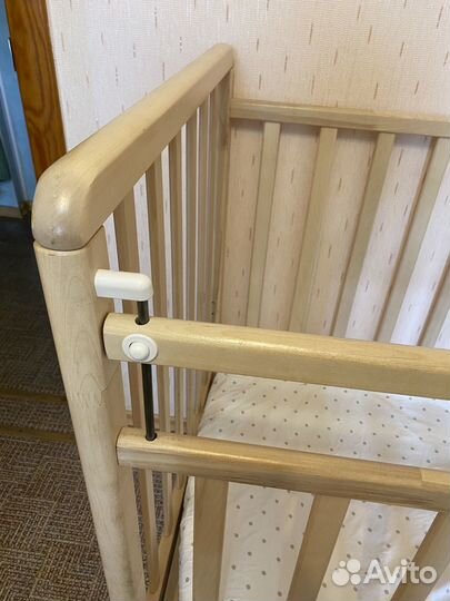 Кроватка детская