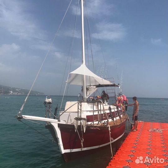 Морские прогулки на яхте