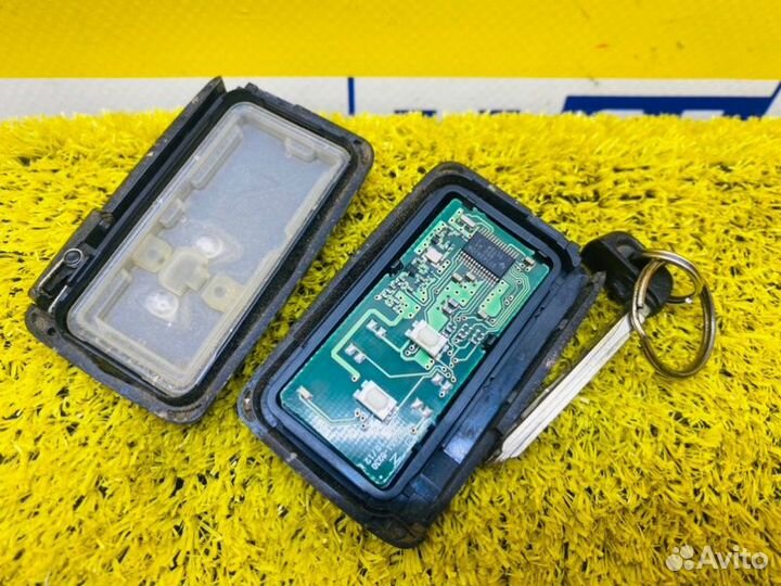 Ключ зажигания передний Toyota Corolla Fielder 145110