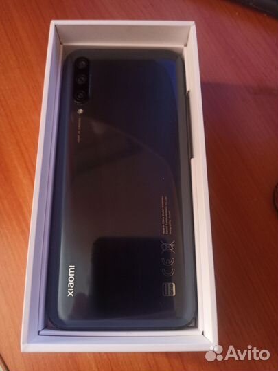 Xiaomi Mi A3, 4/128 ГБ