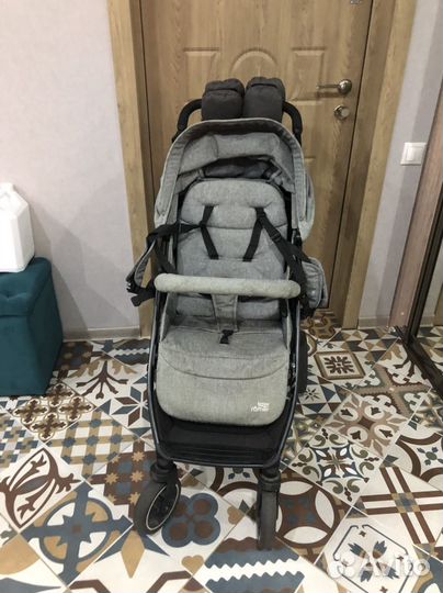 Прогулочная коляска britax romer