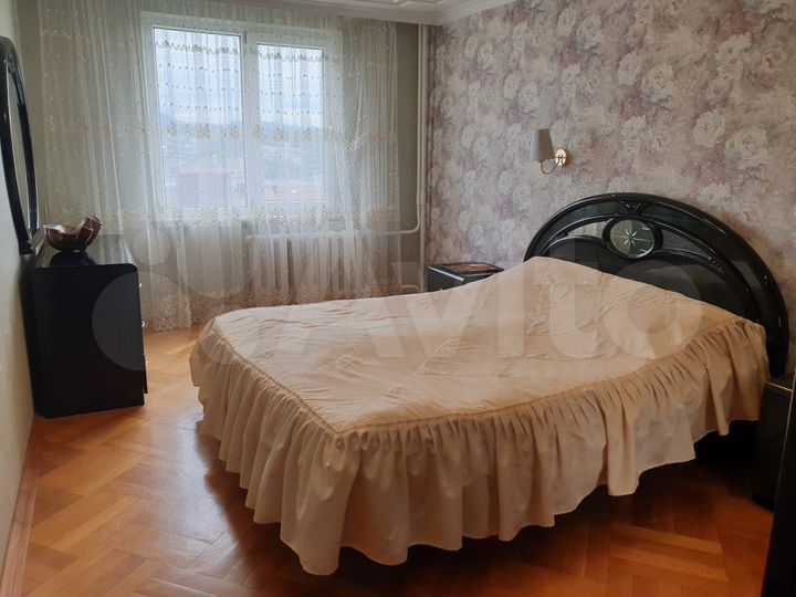 3-к. квартира, 76 м², 5/10 эт.