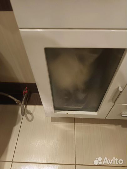 Тумба для ванной с раковинной