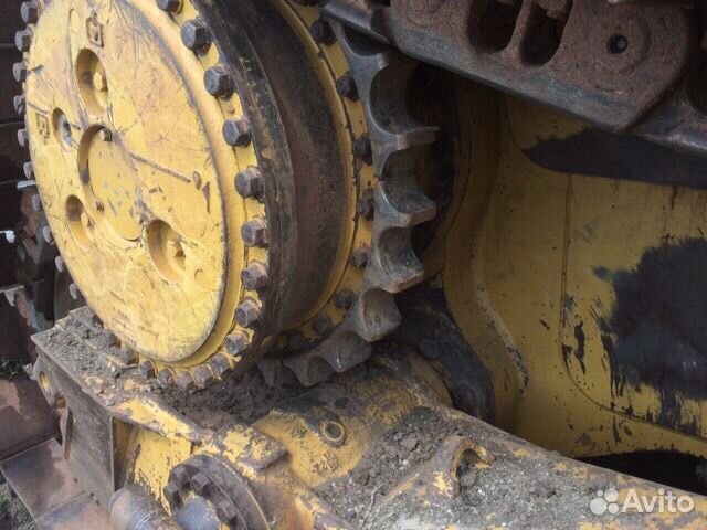 CAT D6T, 2011