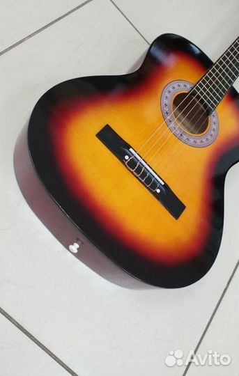 Классическая гитара Belucci BC 3905 SB