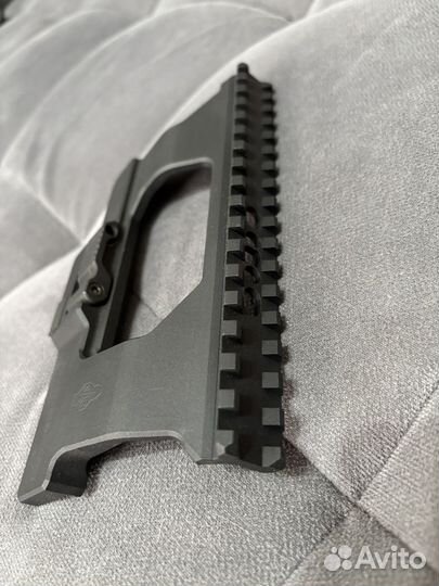 Боковой кронштейн sag