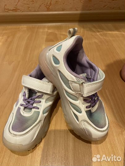 Кроссовки детские для девочек