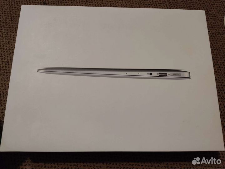 Коробка от Apple MacBook Air 13