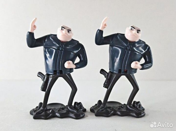 Игрушки из киндер-сюрприз Гадкий Я