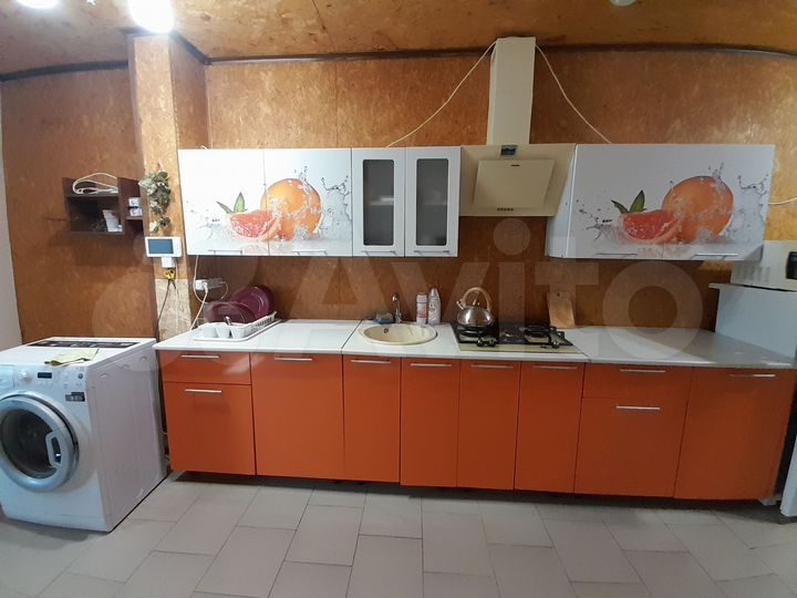 4-к. квартира, 99 м², 3/3 эт.