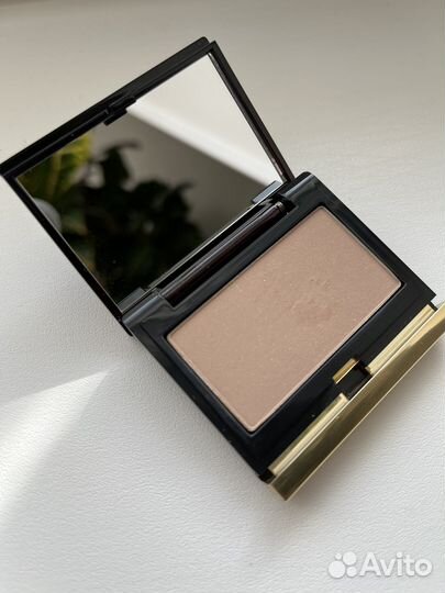 Скульптор Kevyn Aucoin