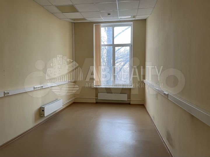 Псн,уч.центр,офис 645.3 м² у м. Ленинский проспект