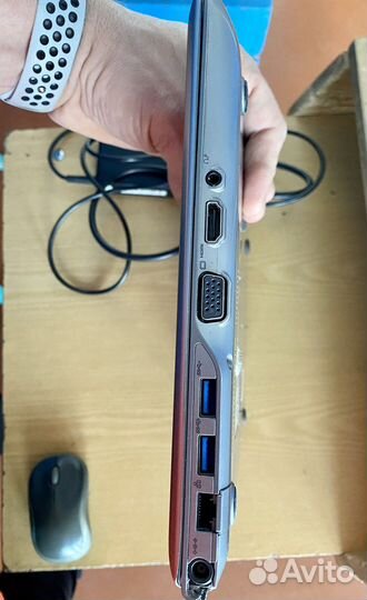 Ультрабук Samsung