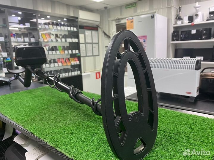 Металлоискатель Fisher F22