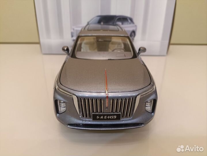 Hongqi E-HS 9 (20-23г) Gray 1:18