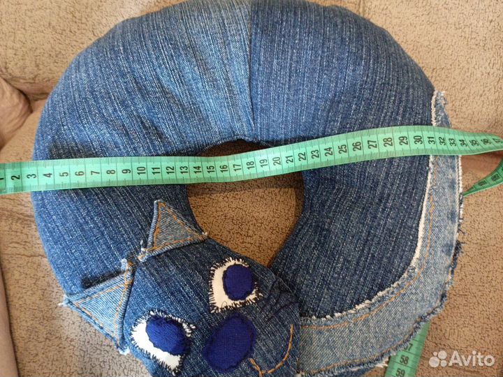 Подушка для самолета