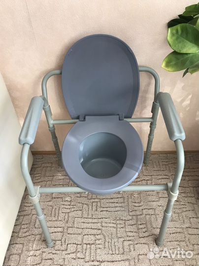 Кресло- туалет для инвалидов