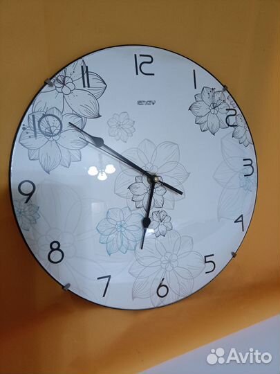 Часы настенные
