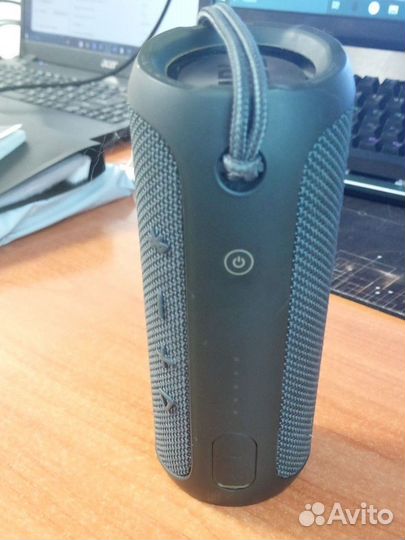 Колонка jbl flip essential