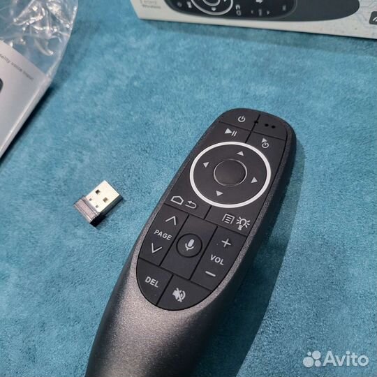 Пульт, аэромышь, микрофон. Wi-Fi. Новый