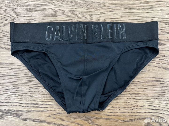 Купальные плавки-микро Calvin Klein Icon Black S M