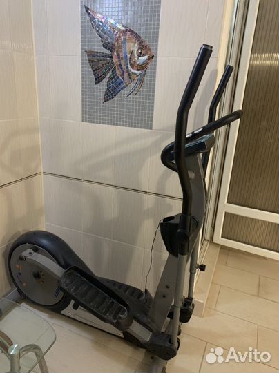Эллиптический тренажер larsen
