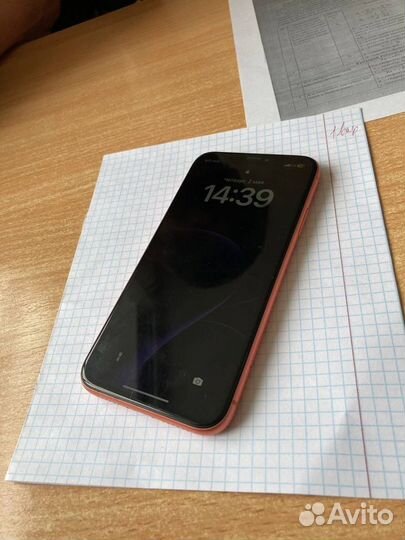 iPhone Xr, 64 ГБ