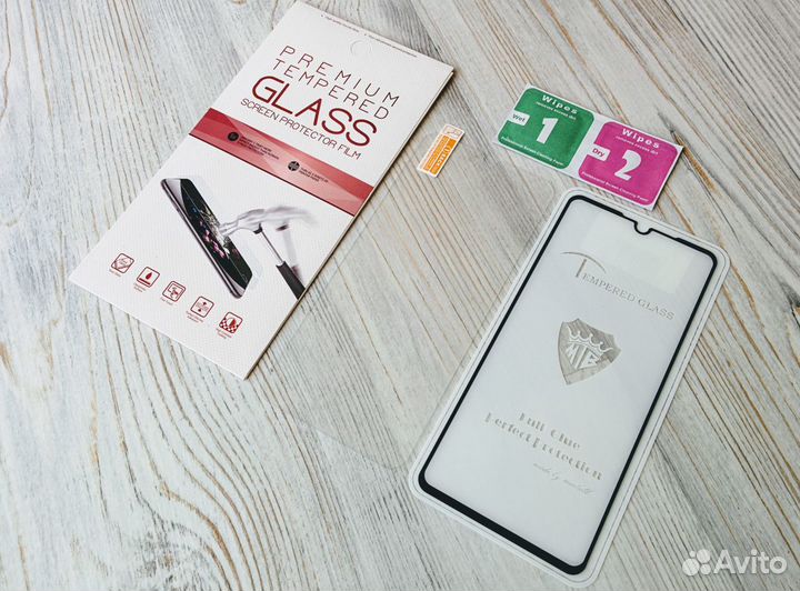 На Huawei P30 стекло чехол поклейка