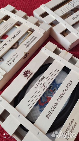 Готовая вышивка крестом комплектом