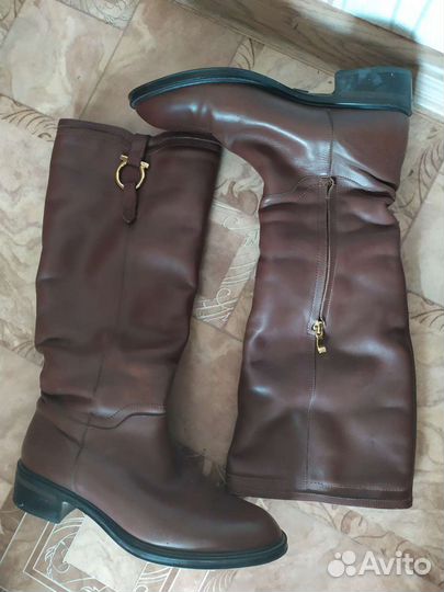 Зимние женские сапоги 38