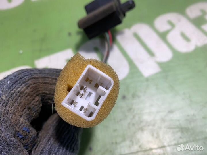 Кнопка аварийной сигнализации Mazda Millenia TA5P